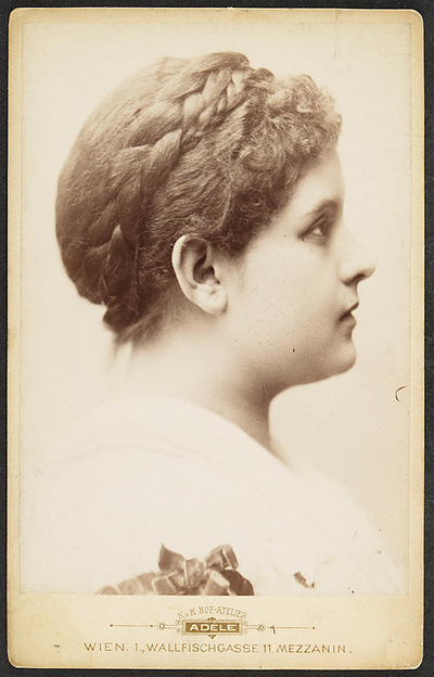 Marie Renard Europeana