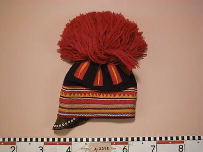 Hairstyle , hat from Banat , Northern Serbia **AkudMladostTemišvar