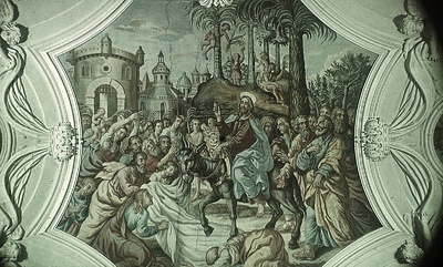 Deckenbild im Langhaus: Einzug Christi in Jerusalem