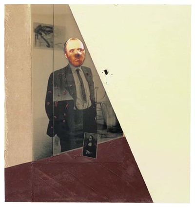 Foto van Marcel Duchamp waarbij zijn hoofd is vervangen door een afbeelding van Anthony Hopkins als Hannibal Lector in de film 'Silence of the Lambs'. Onderin zien we nog een afbeelding van de door Marcel Duchamp aangepaste versie van de Mona Lisa.