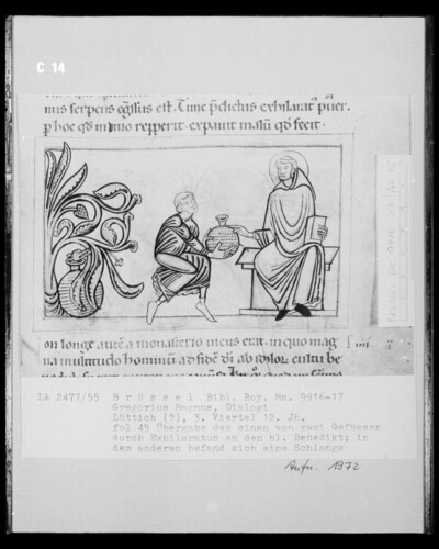 Ms 9916-17, Gregorius Magnus, Dialogi, fol. 45: Surrender of one of two vessels by exhilaratus to Saint Benedict; in the other there was a serpent