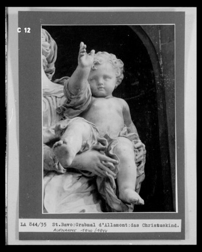 Detail: Christ Child