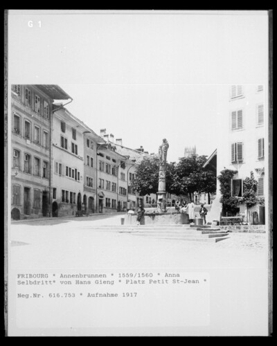 Annenbrunnen with statue of Anna