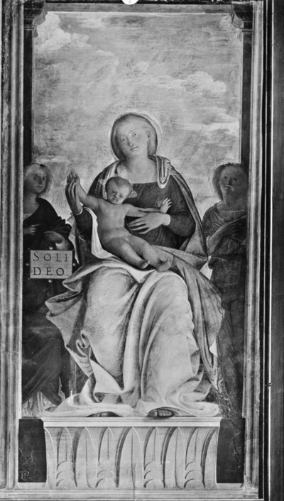 Throne Madonna with child and two angels