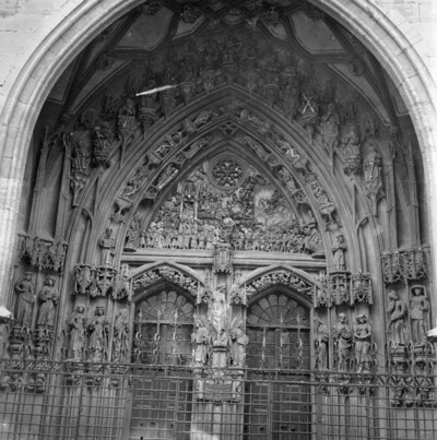 Hauptportal