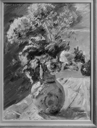 Chrysanthemums and roses in the jug