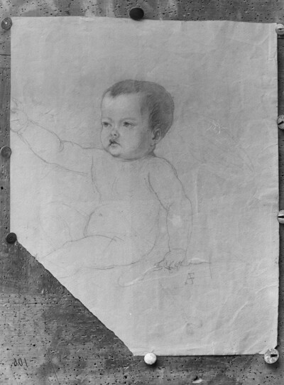 Nude toddler