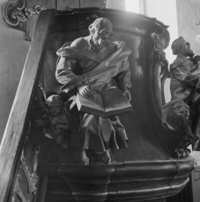 Pulpit