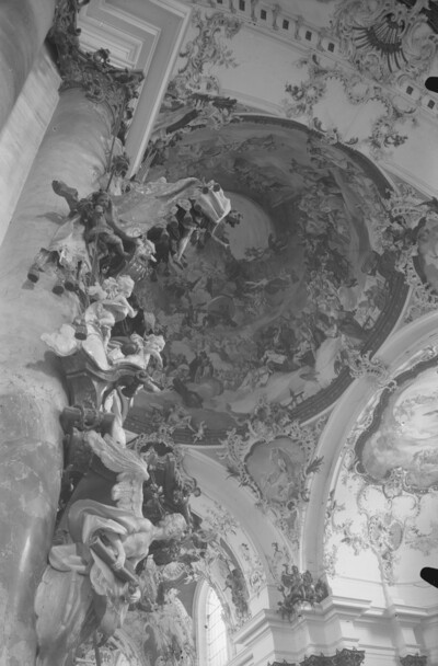 Mary as Queen of All Saints/Mary as Queen of Heaven