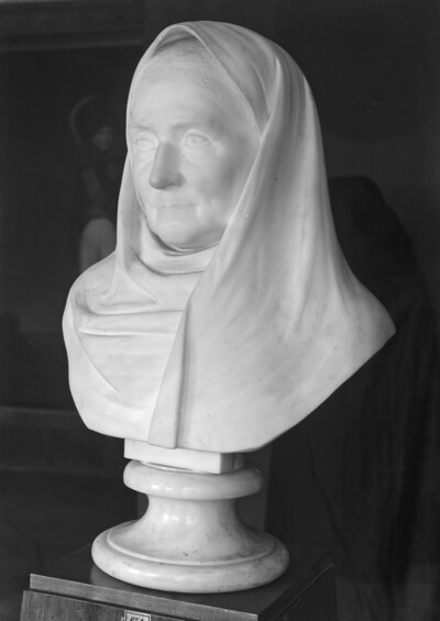 Mutter des Künstlers / Ema