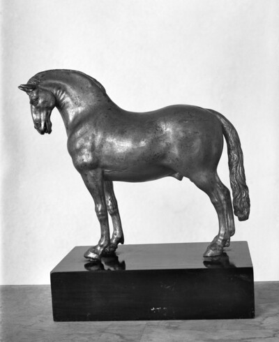 bronze horse
