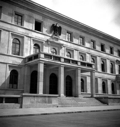 Verwaltungsbau der NSDAP