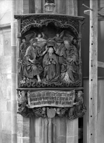 Epitaph of Hans Rebeck with coronation of Mary