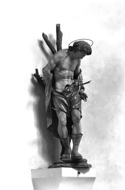 Statue