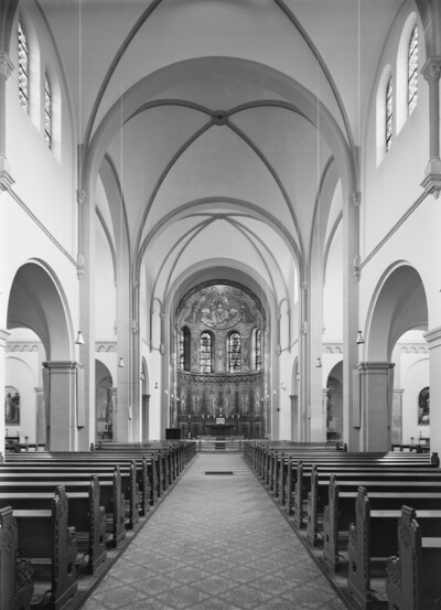 Katholische Pfarrkirche Sankt Nikolaus