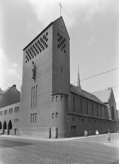 Katholische Pfarrkirche Sankt Josef