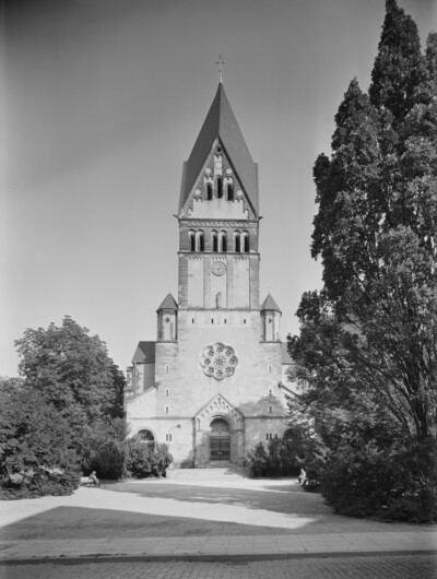 Katholische Pfarrkirche Sankt Elisabeth