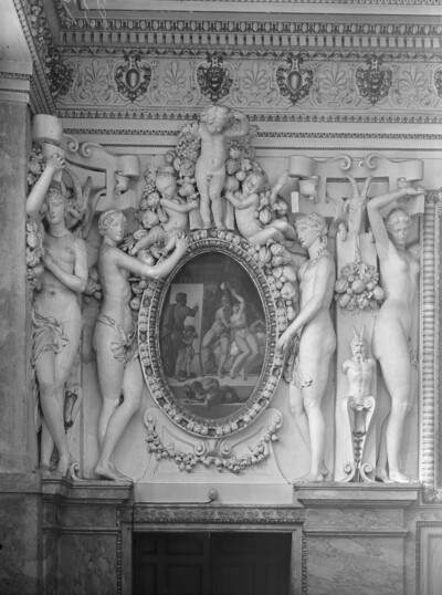 Apelles painting Alexander and Campaspe