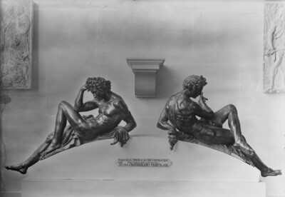 Two lying figures of the tomb of Christophe de Thou, President of Parliament