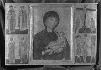 Mary with the child, passion scenes and saints