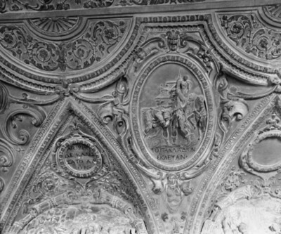 Decke mit Szenen der Ilias