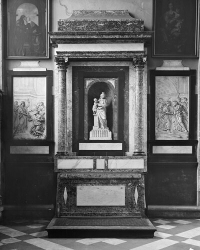 Altar