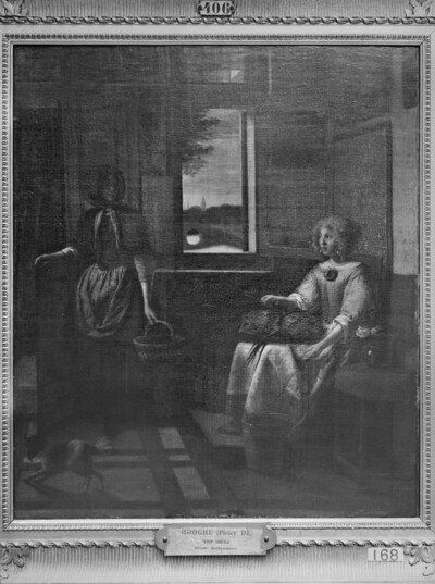 Housewife with maid