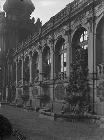 Long Gallery