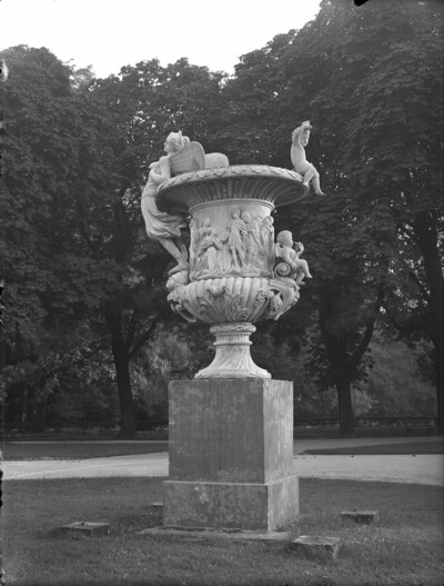 Vase