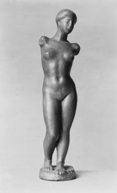 Bathers without arms