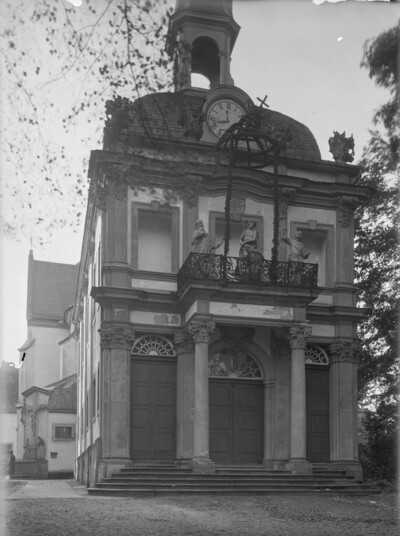 Wallfahrtskirche auf dem Kreuzberg