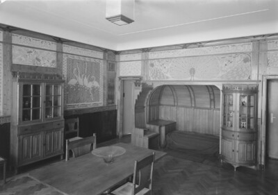 Art Nouveau room