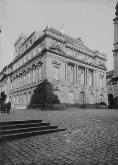 Akademie der Wissenschaften & Ehemals Universitätsaula