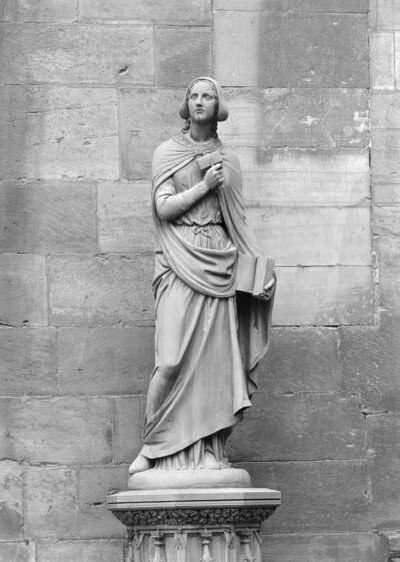 Denkmal für Sabine von Steinbach