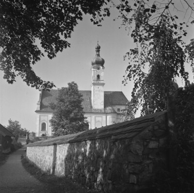 Katholische Pfarrkirche Sankt Nikolaus