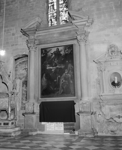Altar of the Sinigardi family, later Paccinelli