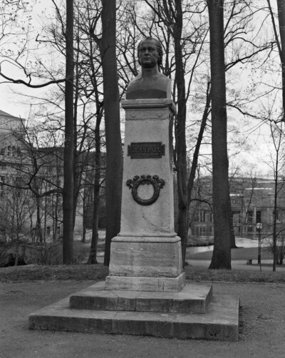 Bust for Jean Paul