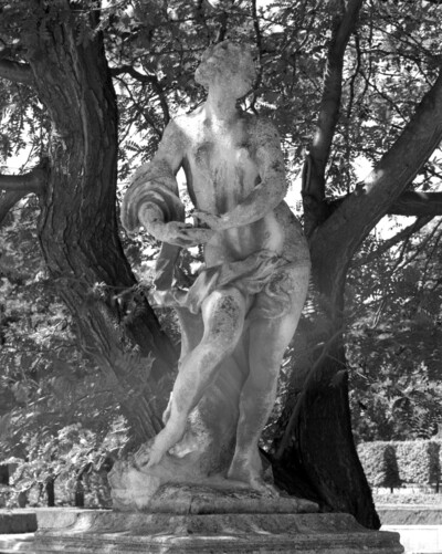 Statue