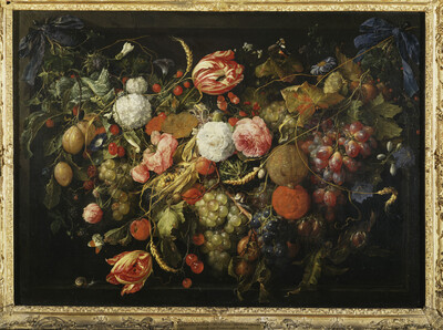 Garland of flowers and fruits