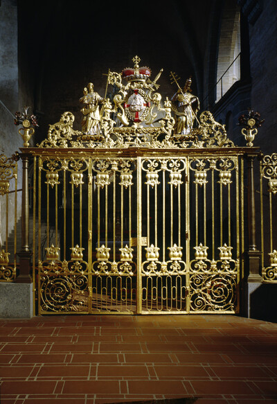 Choir lattice