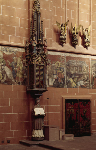 Sacrament house with Atzmann