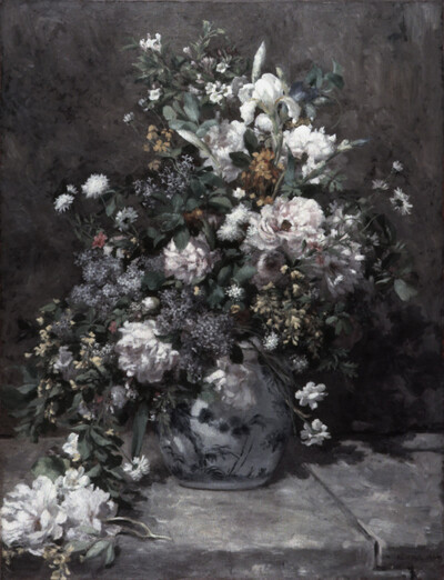 Large vase with flowers