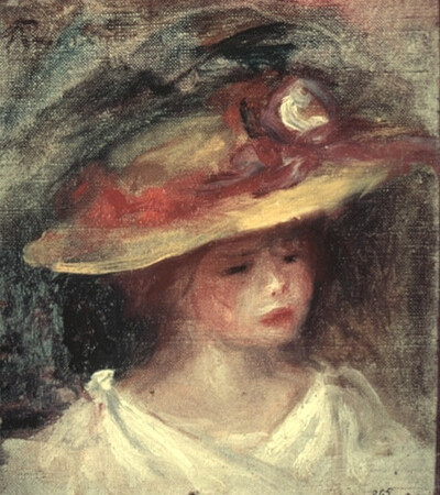 Face of a girl with straw hat