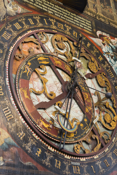 Astronomical clock