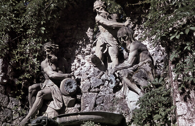 Neptune Fountain