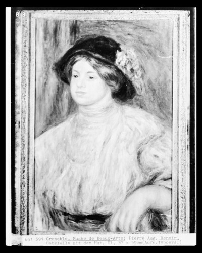 Gabrielle with a hat