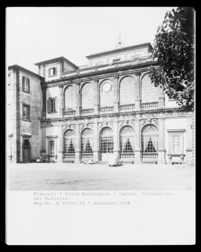 Villa Mondragone