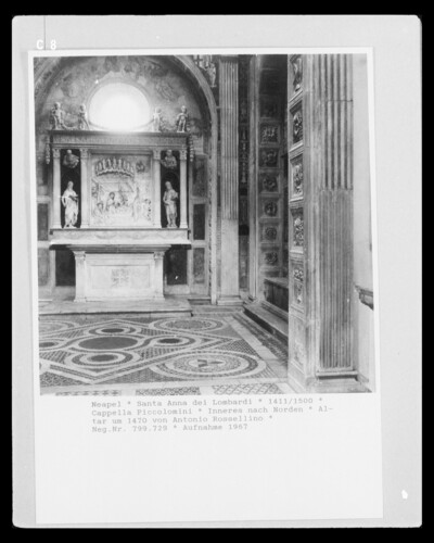 Altar with the birth of Christ, Saint Jacob and John Evangelist