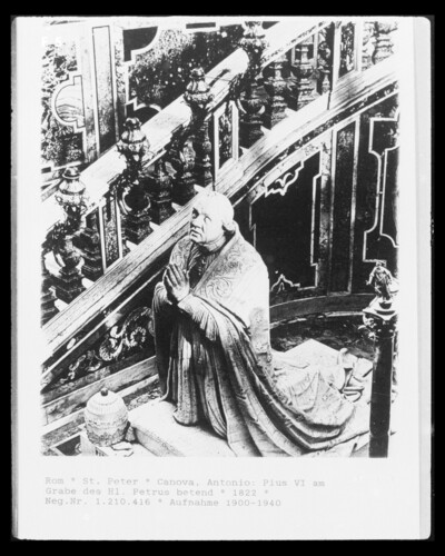 Pope Pius VI praying in front of the Petrus tomb