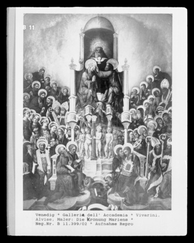 The crowning of Mary